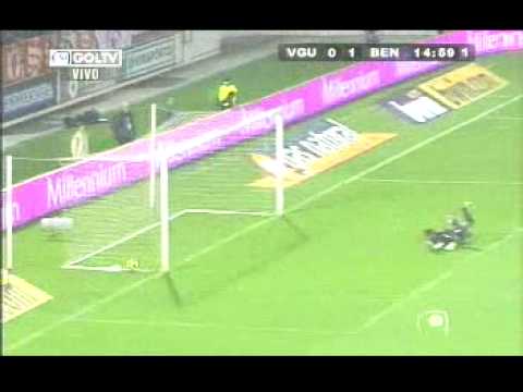 David Suazo gol benfica vs vitoria