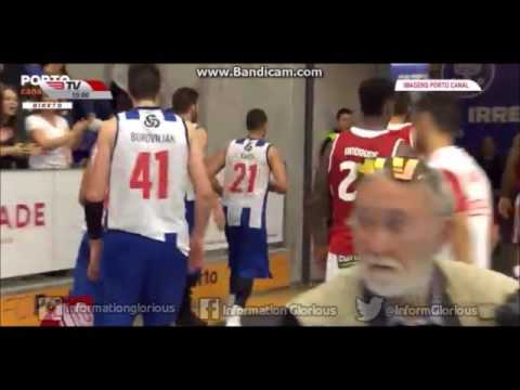 Basquetebol: FC Porto 81-83 SL Benfica