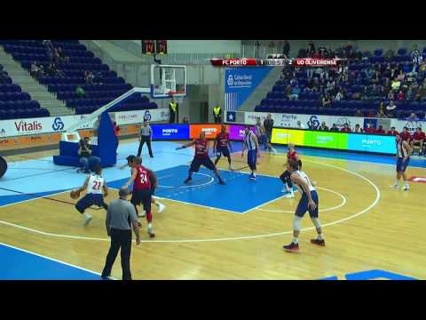 Basquetebol: FC Porto-Oliveirense, 68-66 (Liga Portuguesa, 9.ª jornada, 04/12/16)