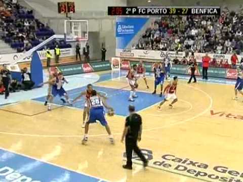 Basquetebol: FC Porto Ferpinta 91-74 Benfica (13-11-2010)