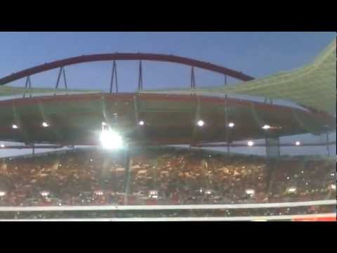 Benfica Vs Barcelona    El vuelo del aguila