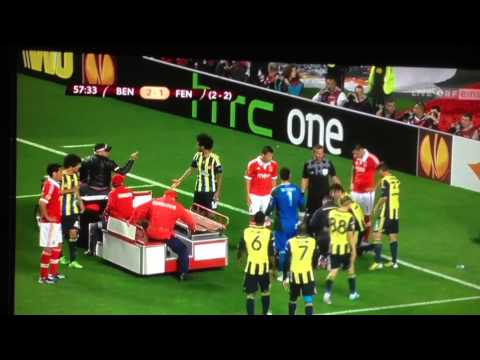 Gönül Knocked Out Hard BENFICA LISSABON – FENERBAHCE ISTANBUL