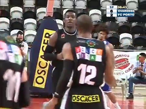 Basquetebol: Ovarense-FC Porto, 75-49 (LPB, 13.ª jornada, 19/11/15)