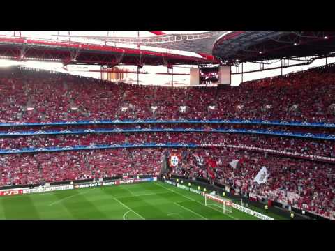 Benfica – Man United Sept. 2011, pre-match song and celebration