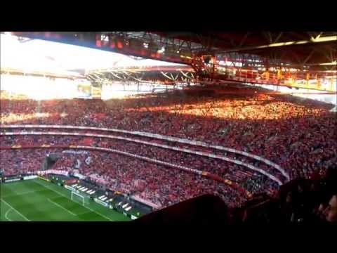 Inferno da Luz – Benfica vs Fenerbahçe Best Moments – Amazing Atmosphere