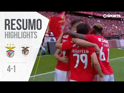 Highlights | Resumo: Benfica 4-1 Santa Clara (Liga 18/19 #34)