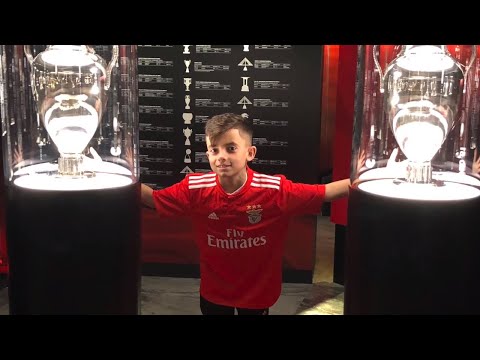 CF7FUTskills Visiting/Training at the Benfica Soccer School Lisbon