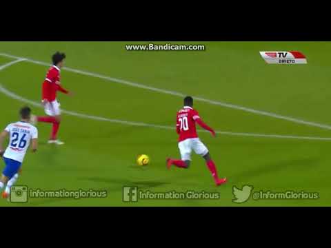 Segunda Liga: SL Benfica 'B' 5-0 FC Famalicão