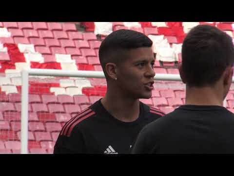 Manchester United Train Ahead Of Benfica Match